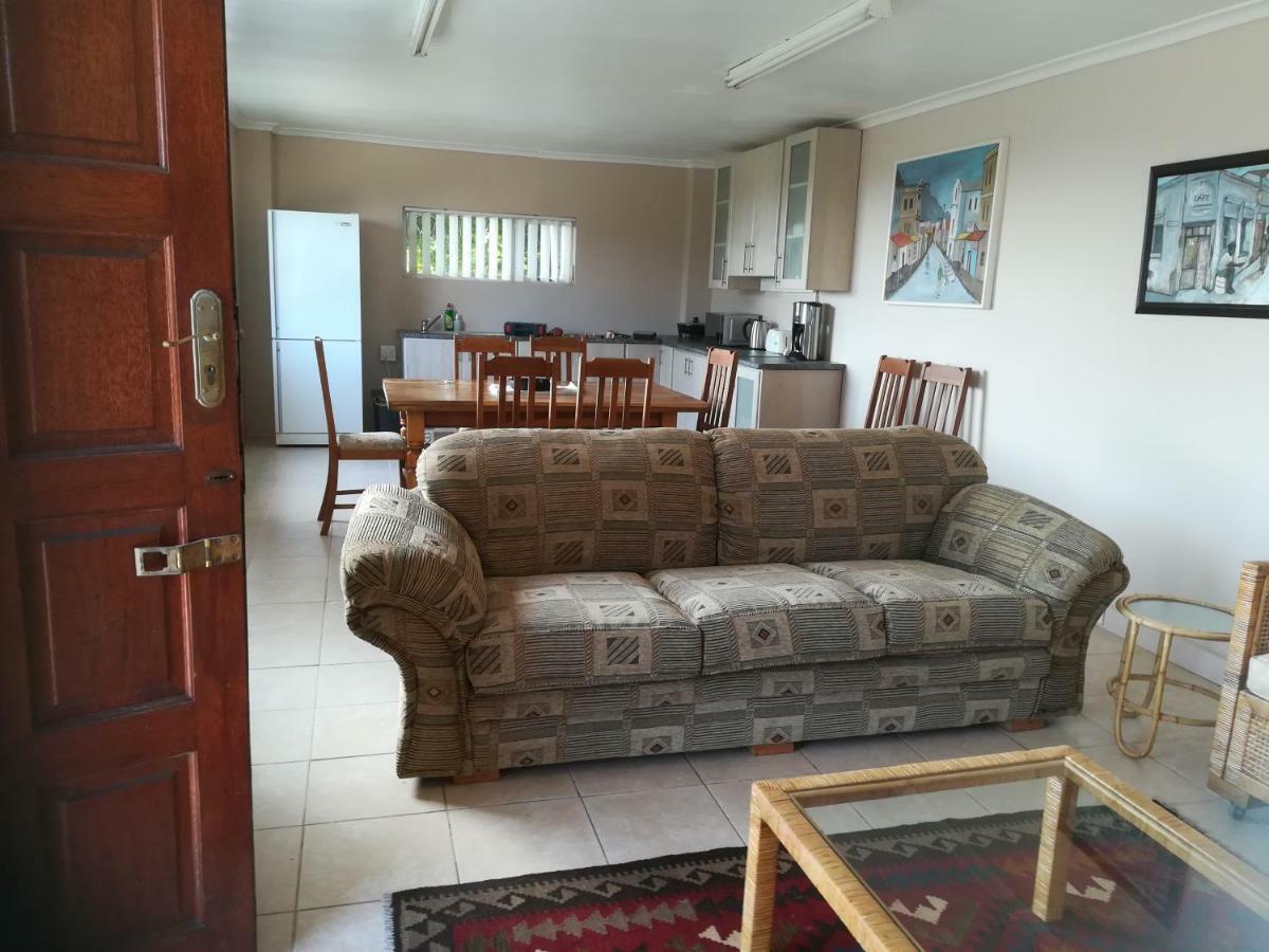 Daphne'S Place Apartment Hermanus Bagian luar foto